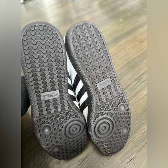 Adidas Samba MENS Size 13 Indoor Aoccer Shoes White and Black Trainers - Picture 4 of 7